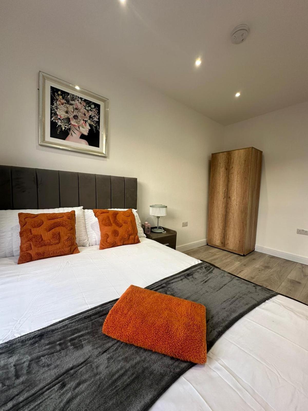 Modern Luxurious 1 Bed In King's Cross * Londra