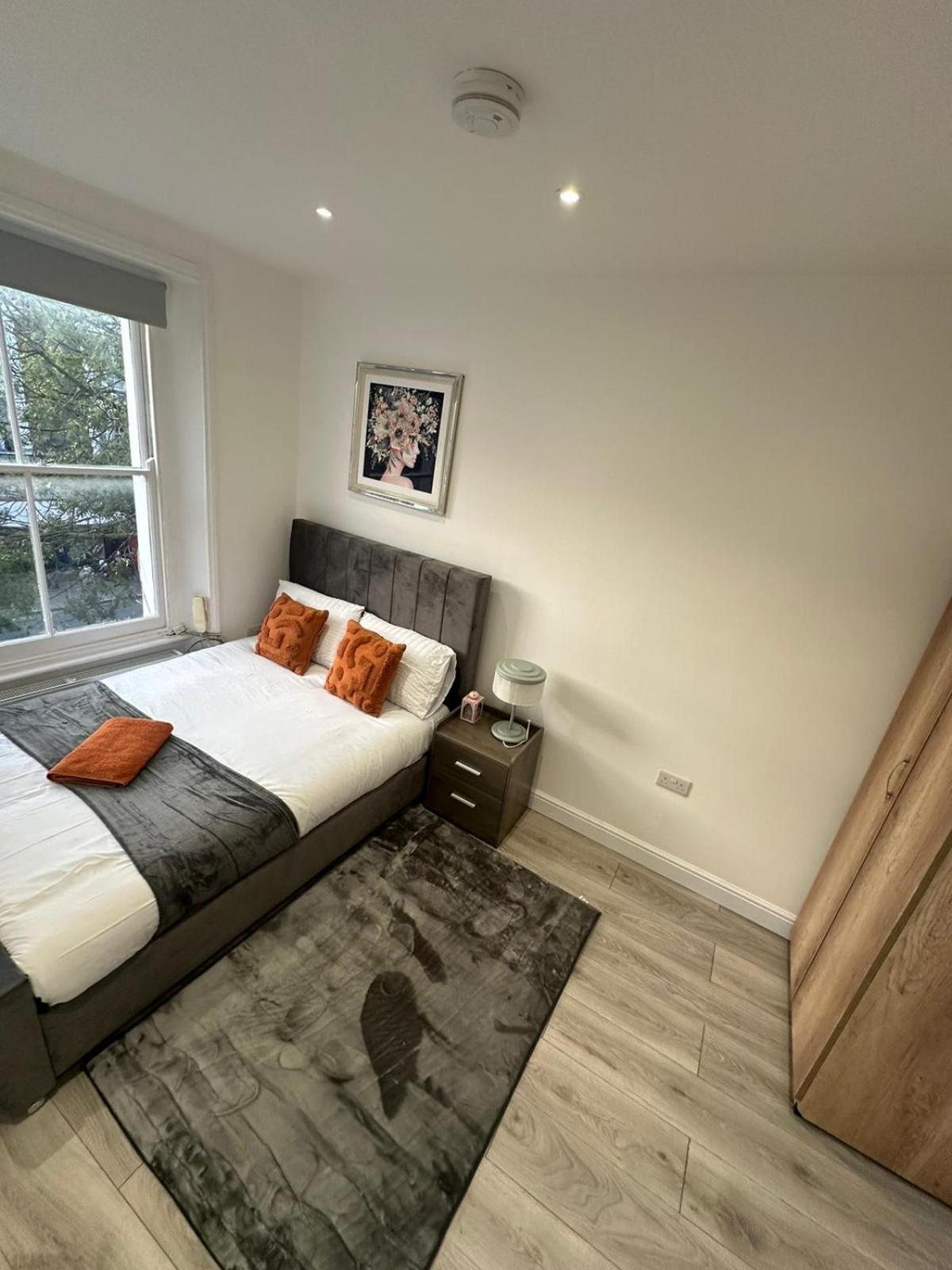 Modern Luxurious 1 Bed In King's Cross * Londra