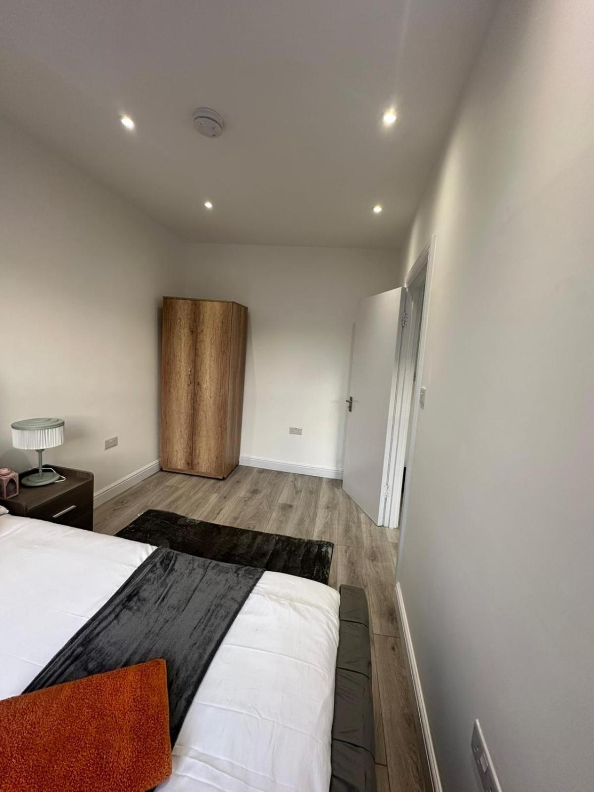 Modern Luxurious 1 Bed In King's Cross Londra