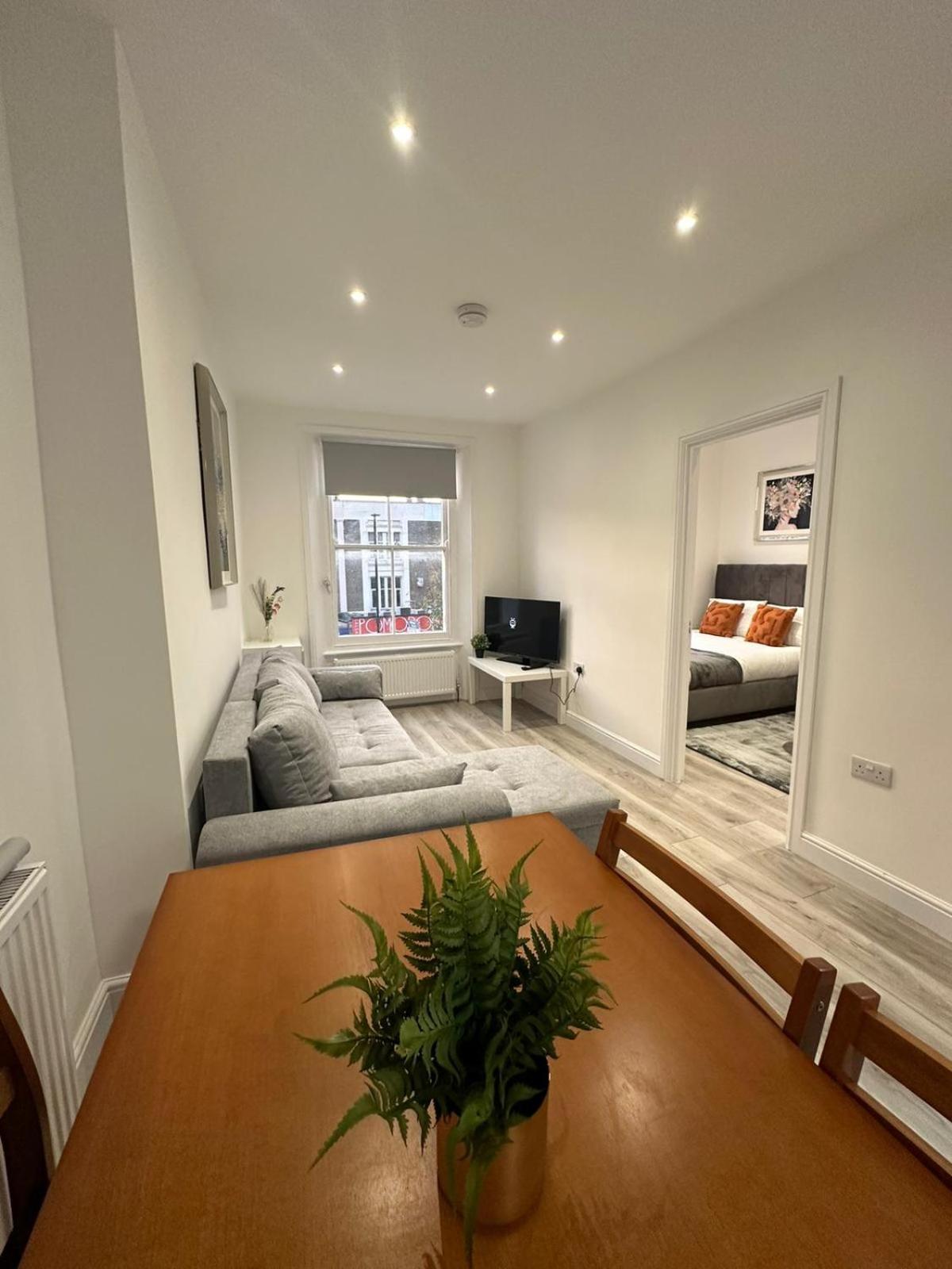 Modern Luxurious 1 Bed In King's Cross * Londra